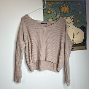 BRANDY MELVILLE CROPPED SWEATER